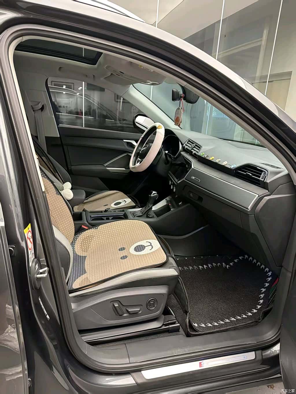 Audi Q3, 2023 9