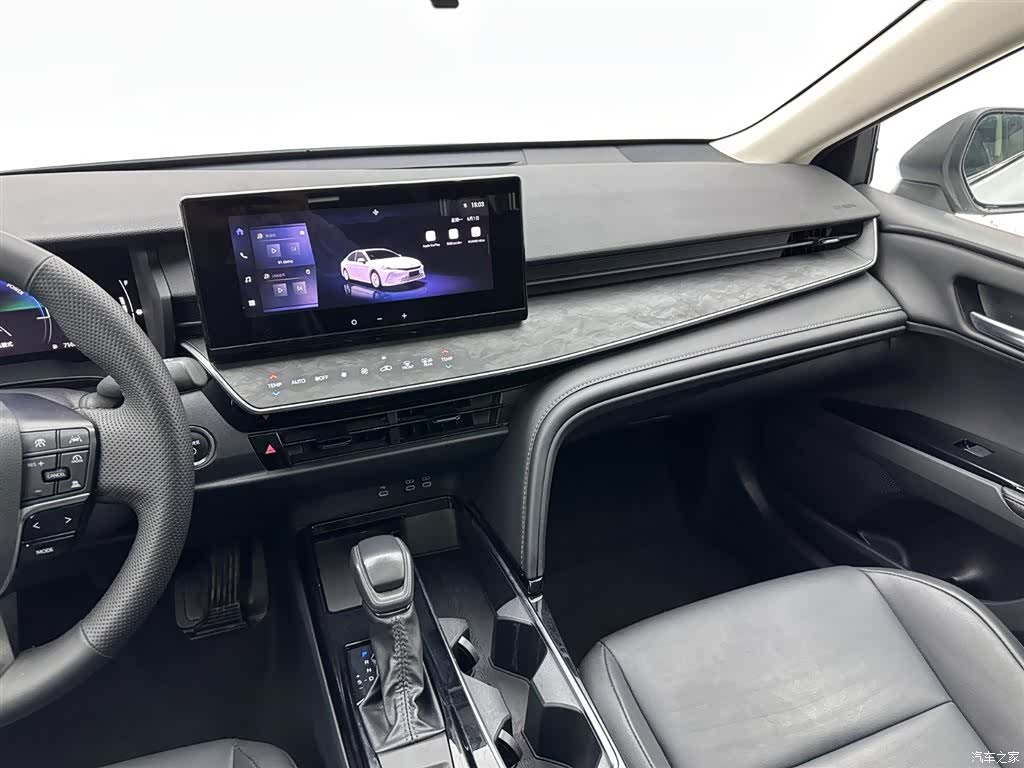 Toyota Camry, 2024 15