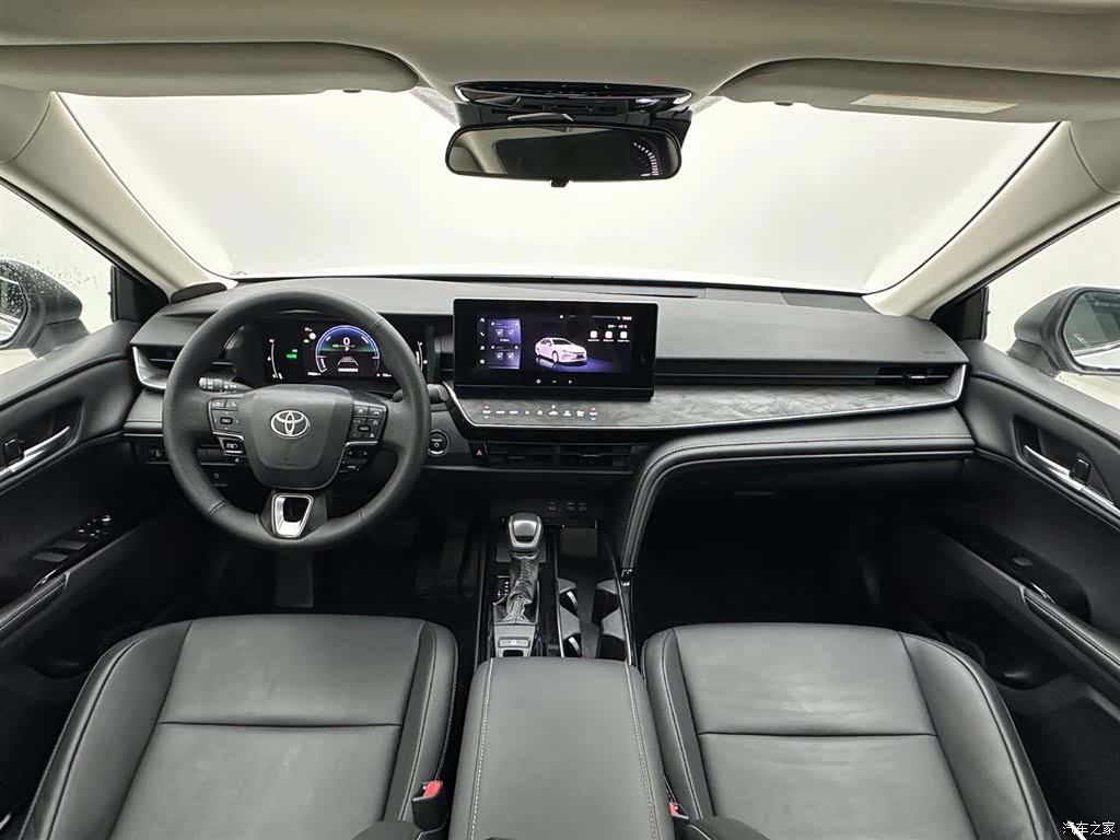 Toyota Camry, 2024 18