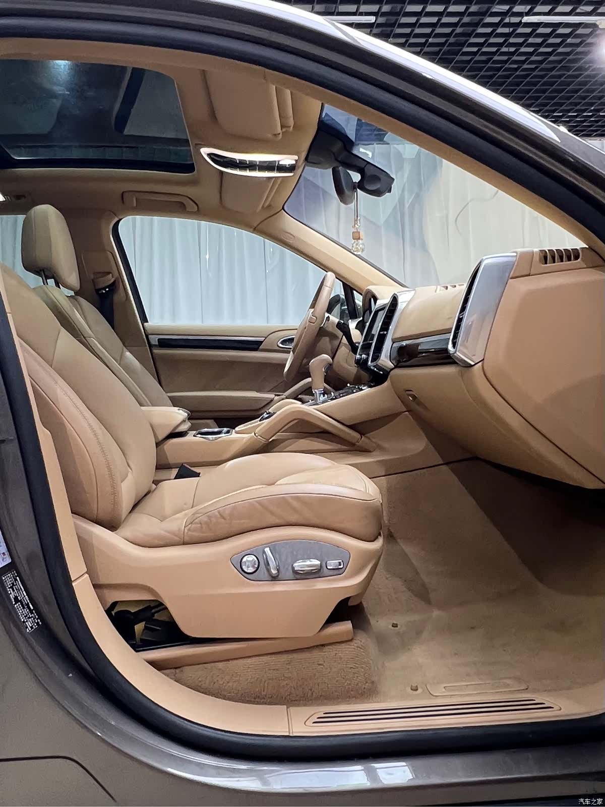 Porsche Cayenne, 2014 19