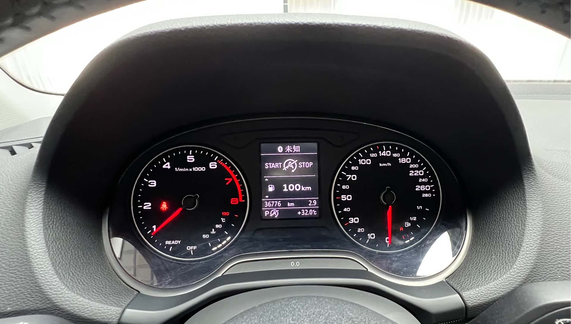 Audi Q2L, 2021 10