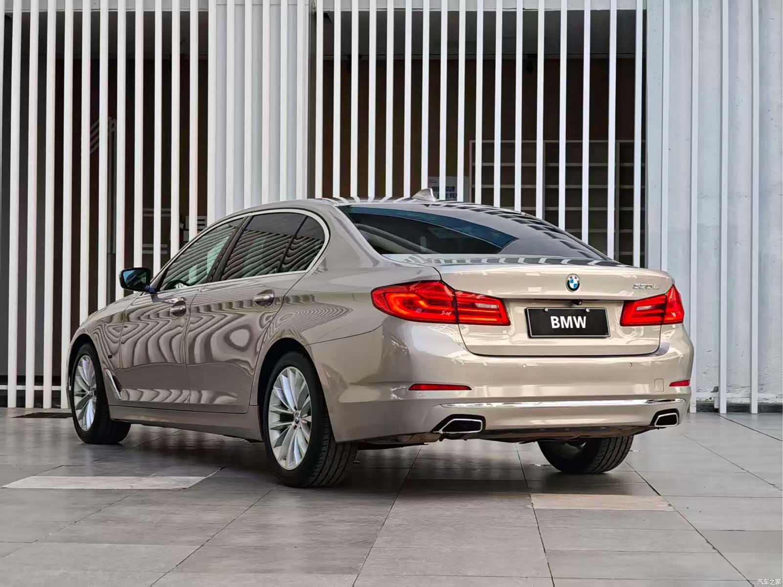 BMW 5 Series, 2017 21