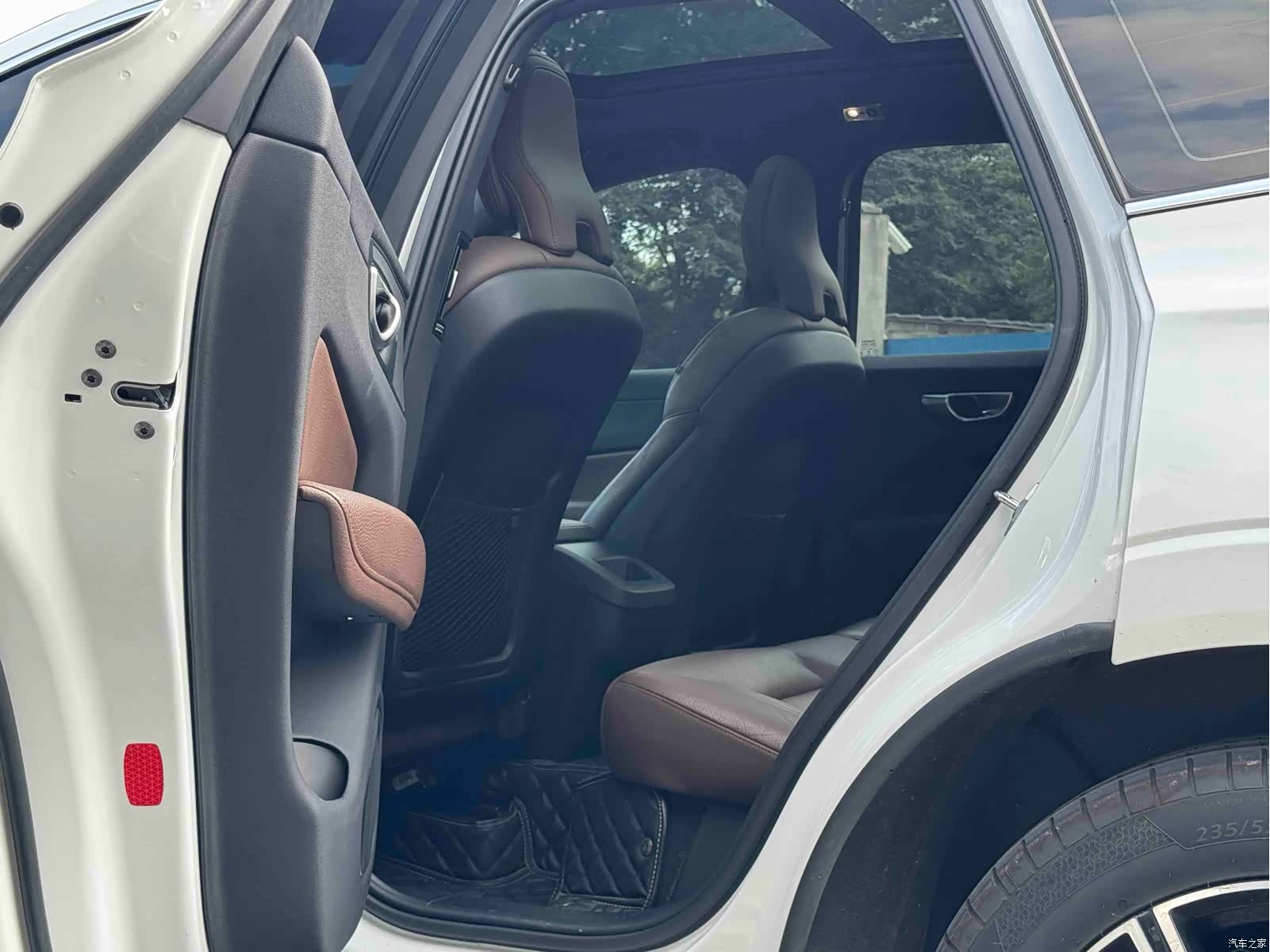 Volvo XC60, 2021 13