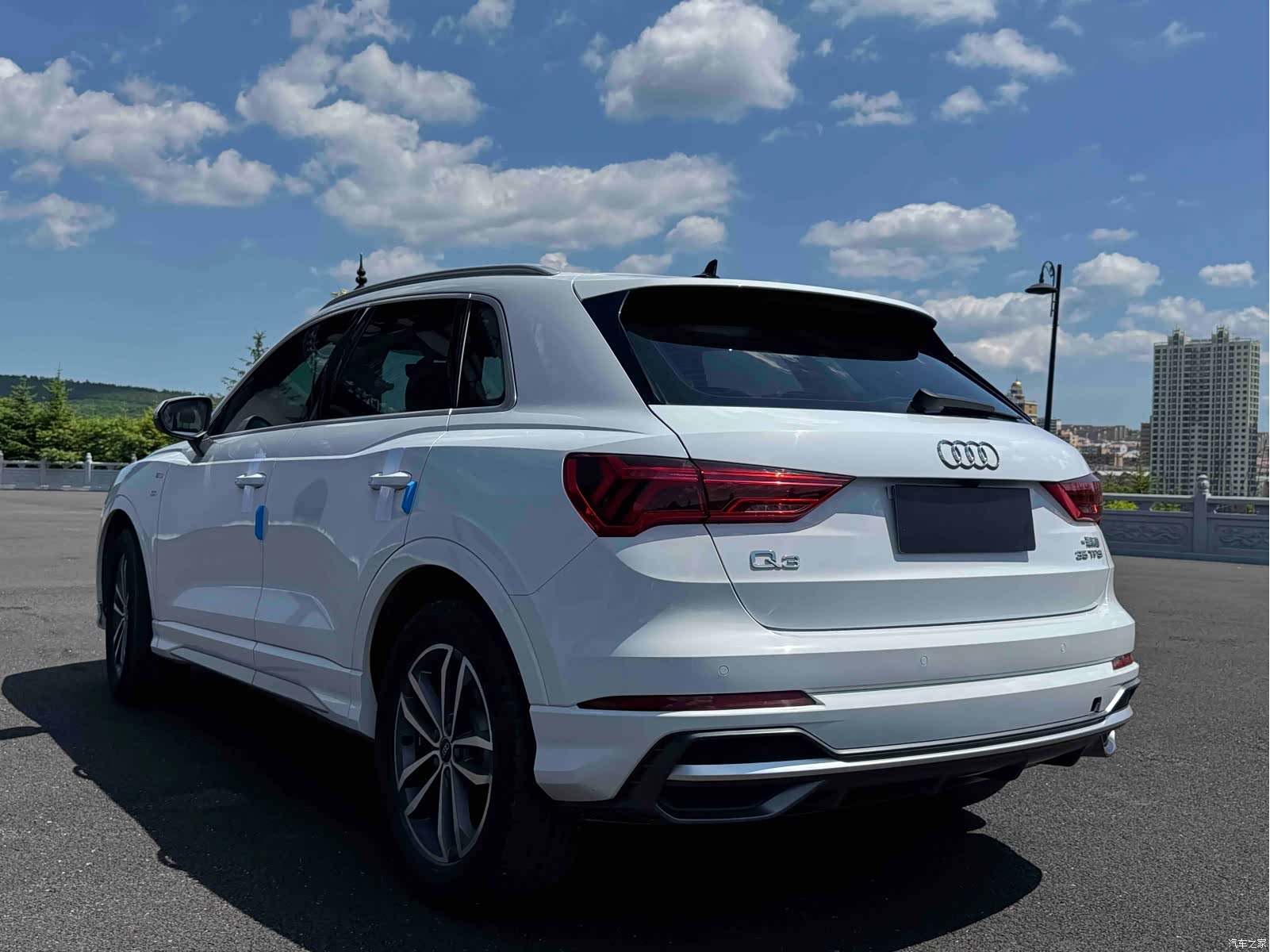 Audi Q3, 2022 4