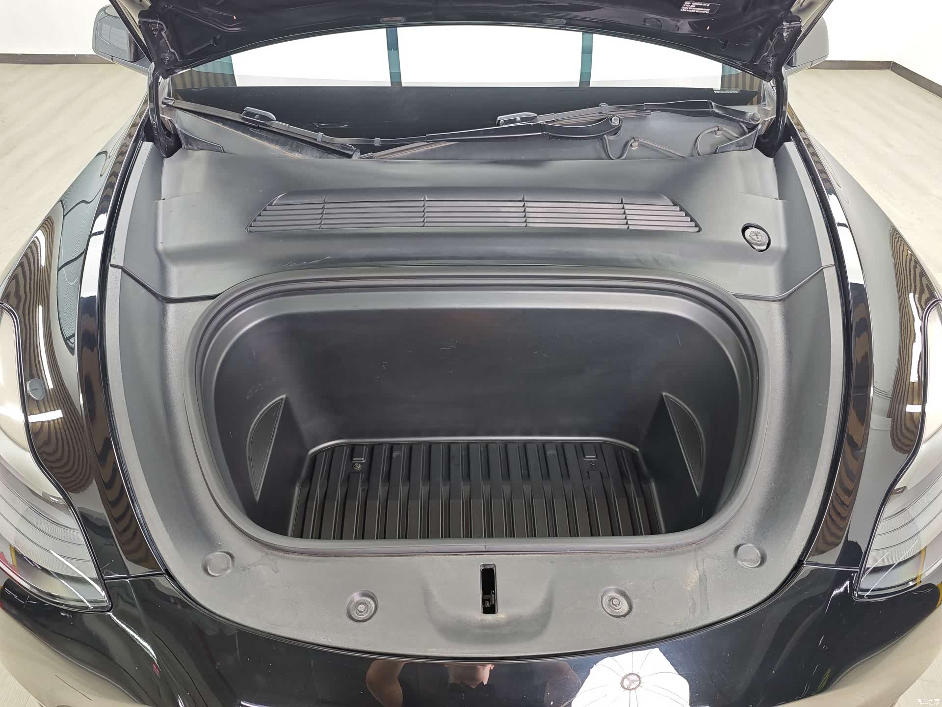 Tesla Model Y, 2021 7