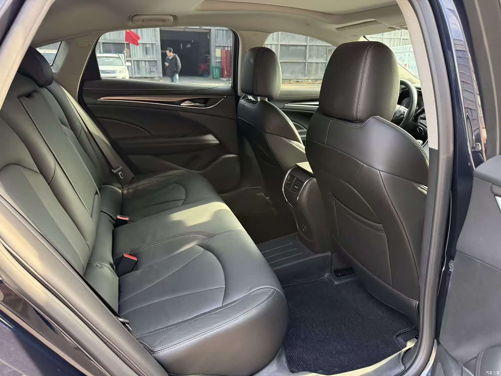 Buick LaCrosse, 2022 13