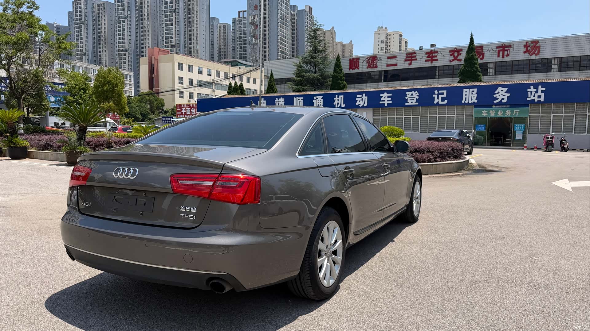 Audi A6L, 2014 9