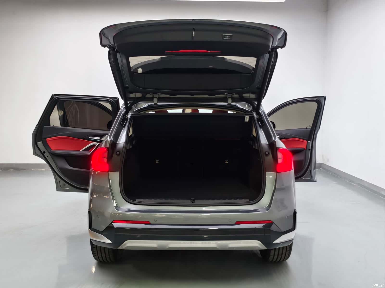 BMW X1, 2023 12