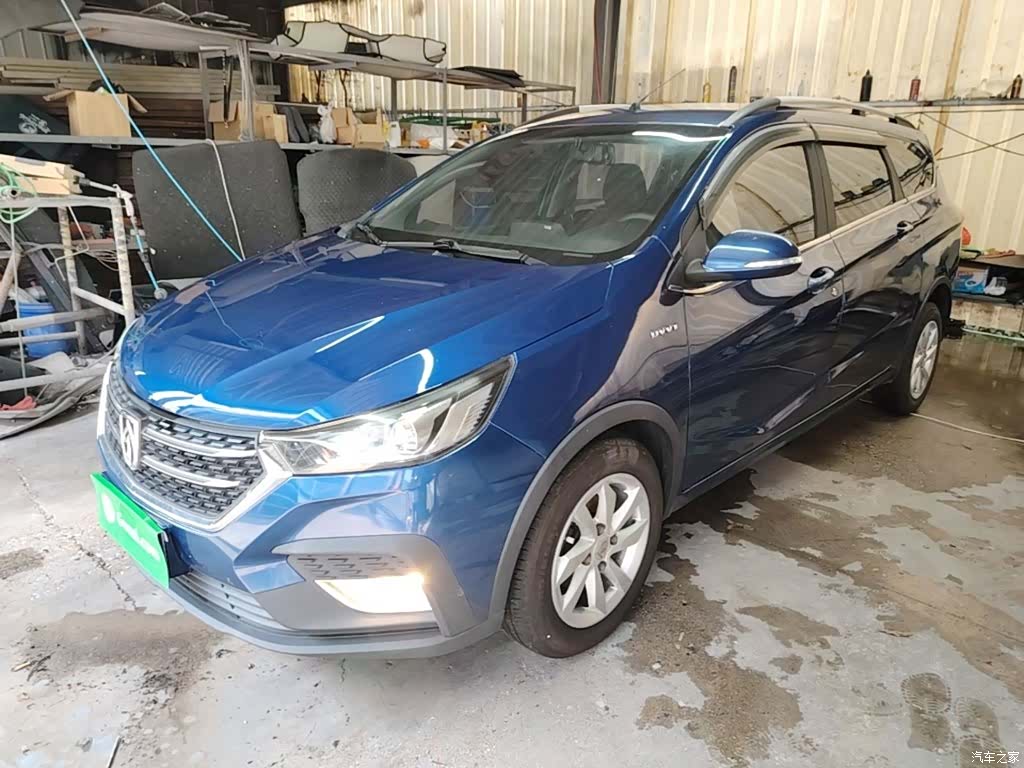 Wuling 310W, 2021 1