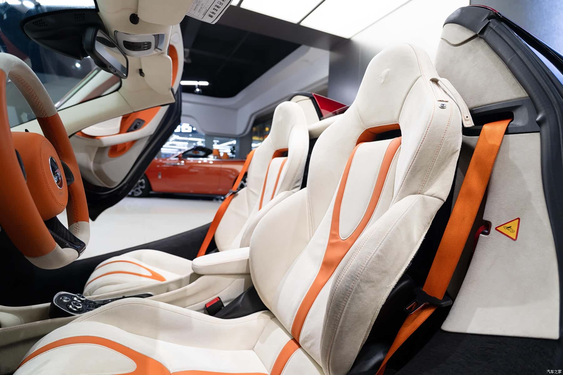 McLaren 570, 2019 7