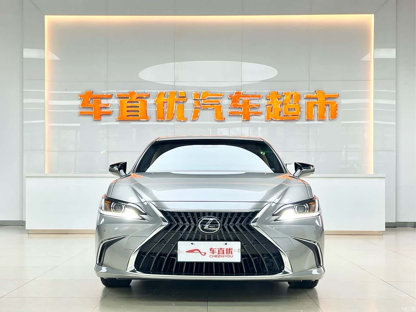 Lexus ES, 2023 3