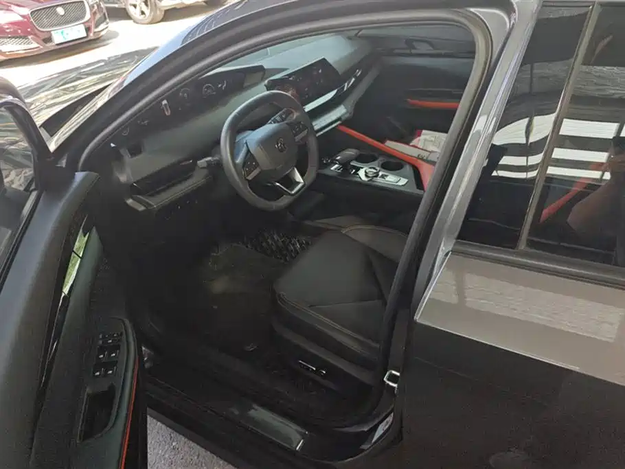 Changan UNI-V Smart iDD