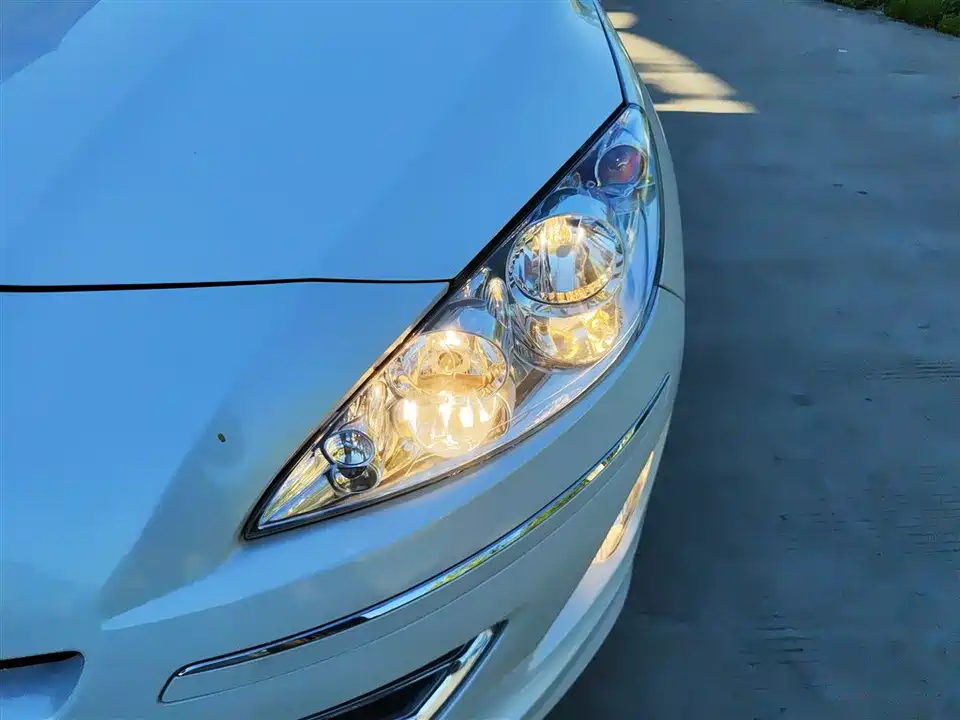 Peugeot 408 Peugeot 408