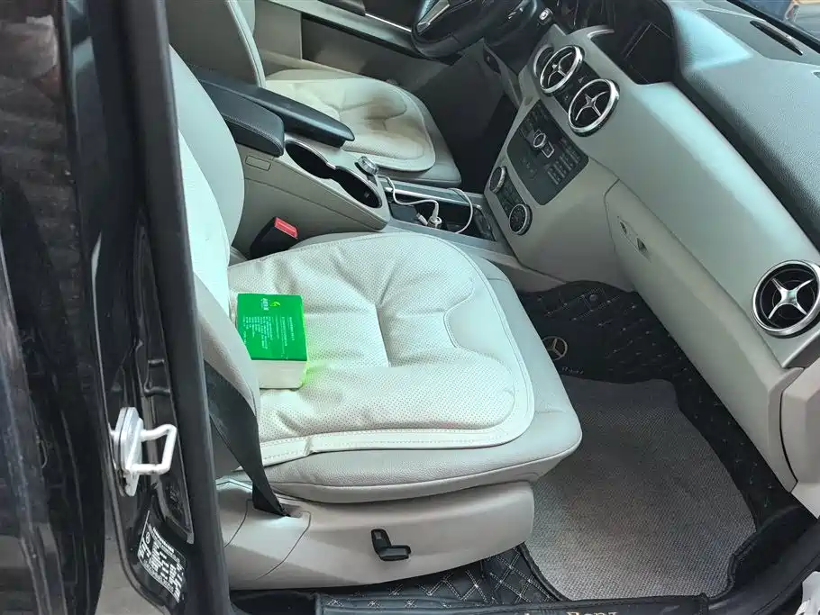 Mercedes-Benz GLK class