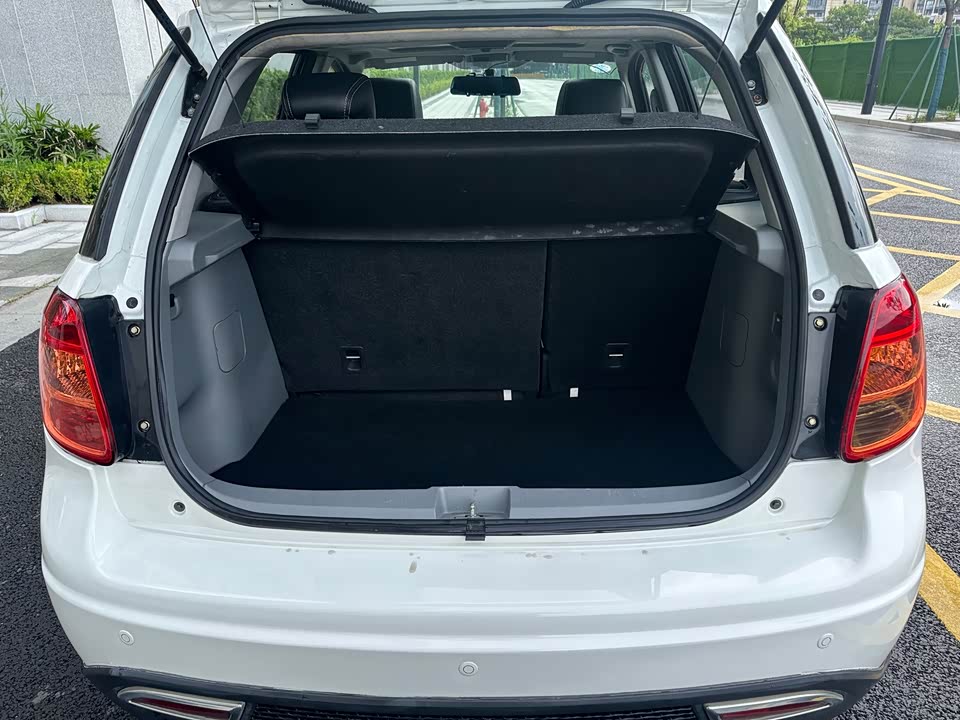 Suzuki Tianyu SX4