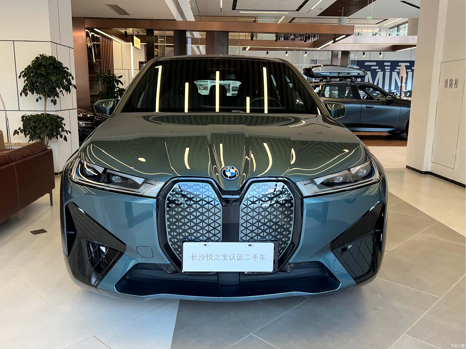BMW iX, 2025 2