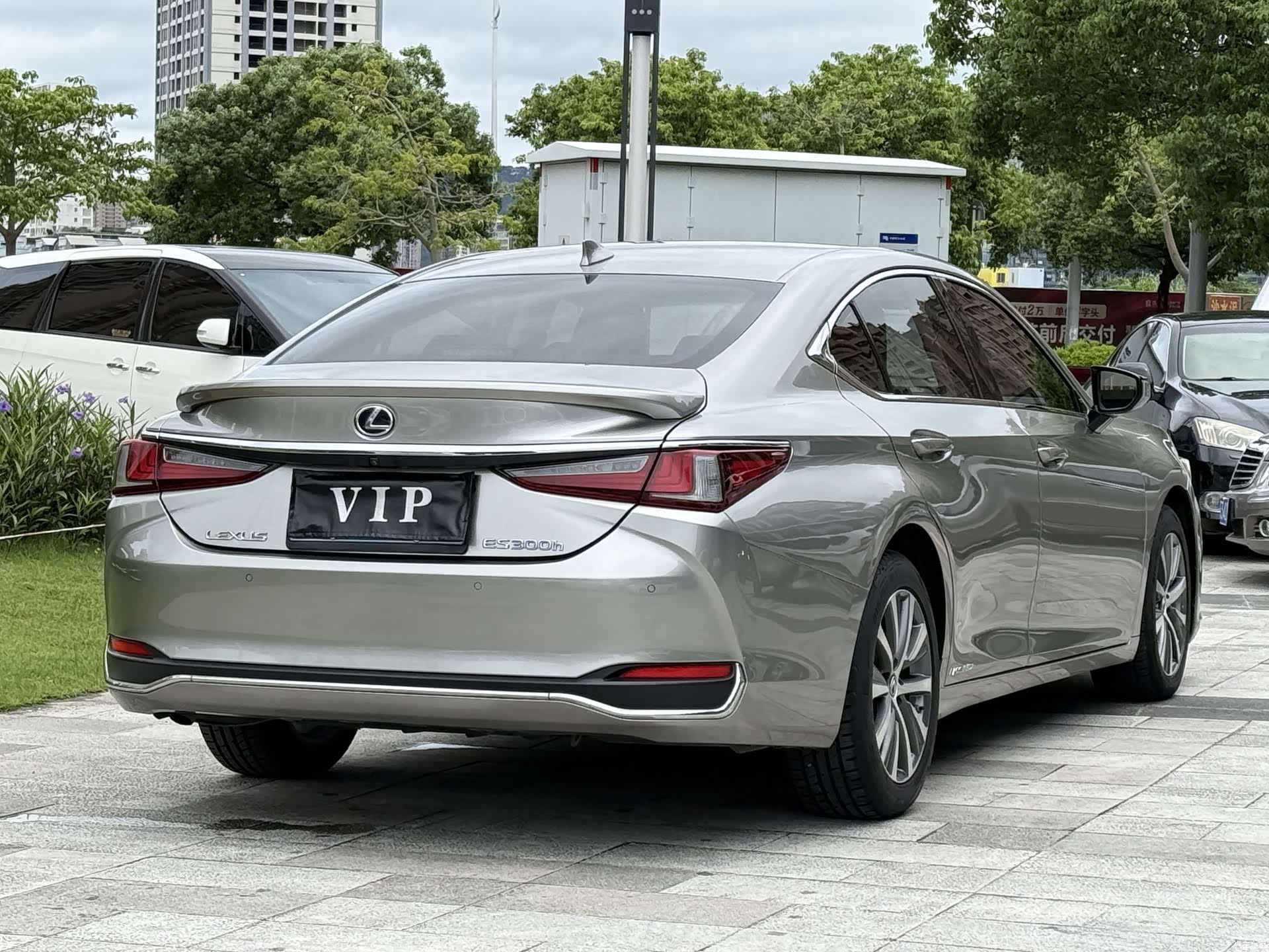 Lexus ES, 2018 3