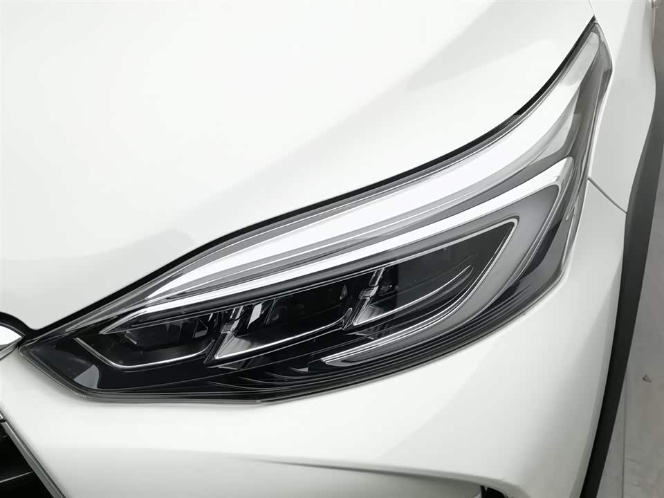 Toyota YARiS L Zhixuan