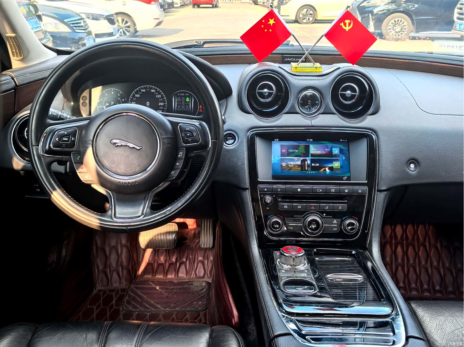 Jaguar XJ, 2017 8
