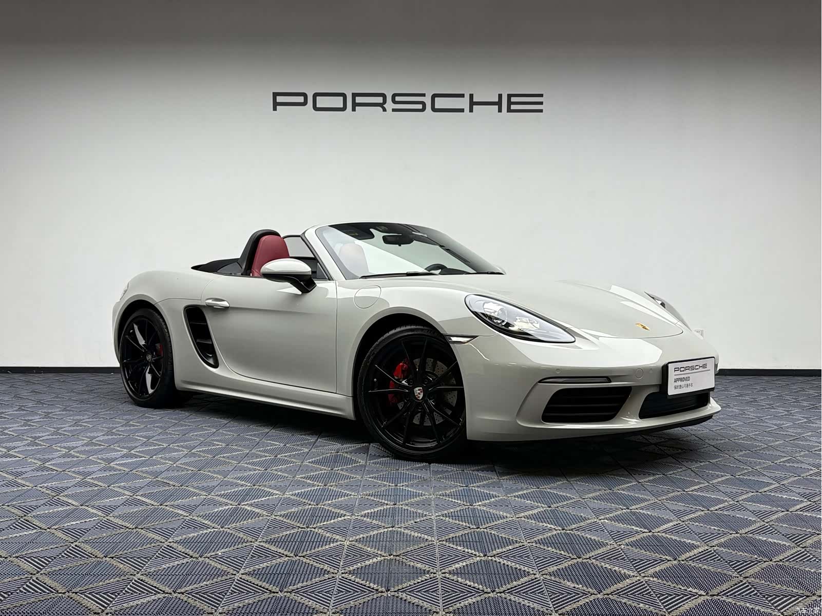 Porsche Boxster, 2023 13