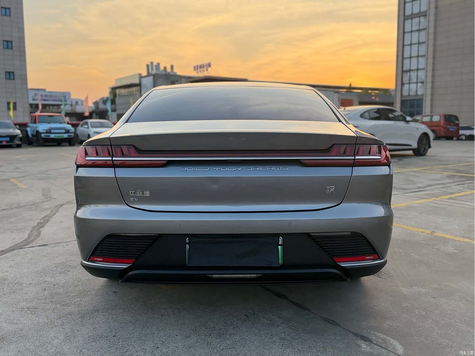 BYD Han, 2022 6