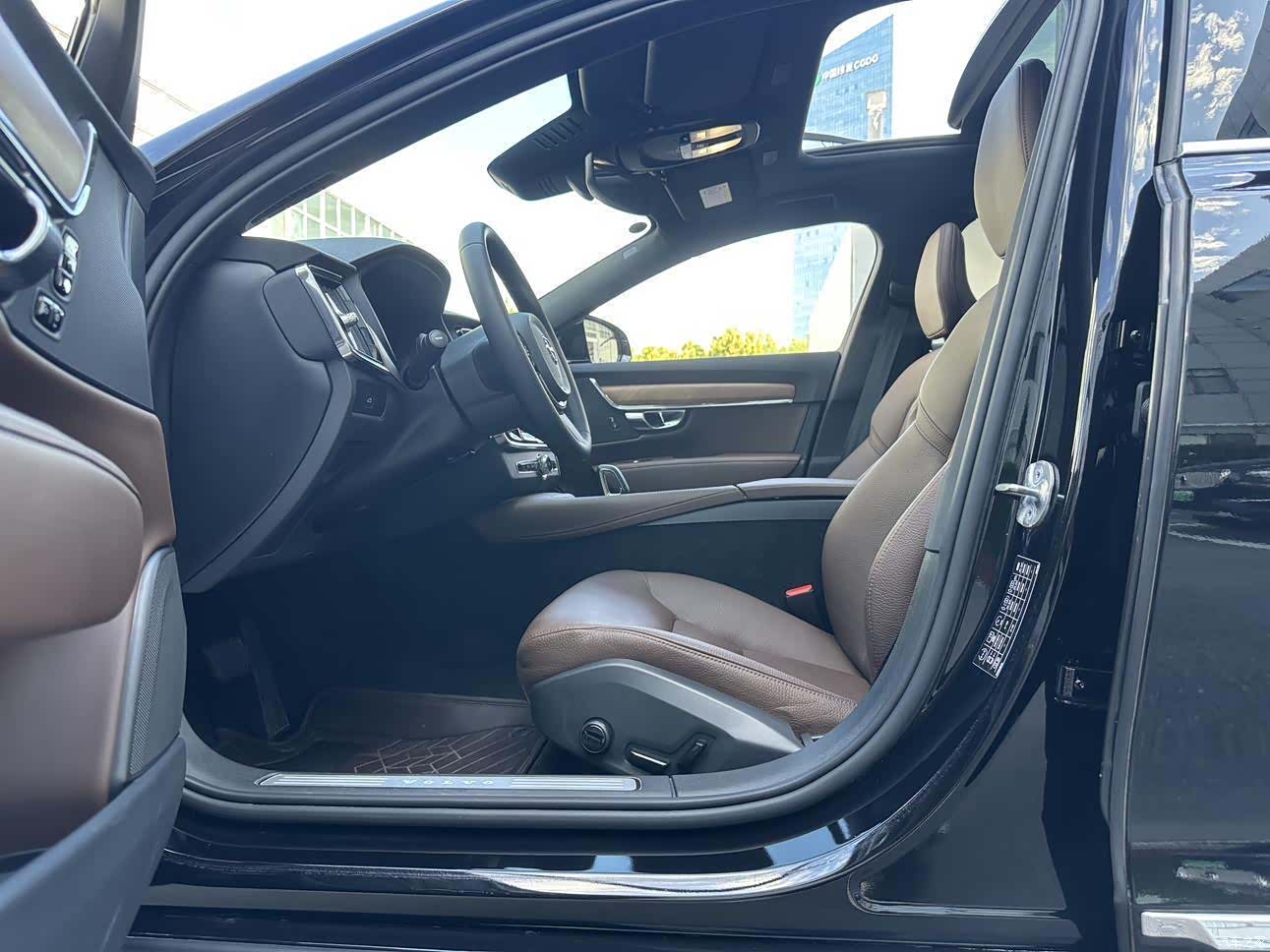 Volvo S90, 2024 все фото