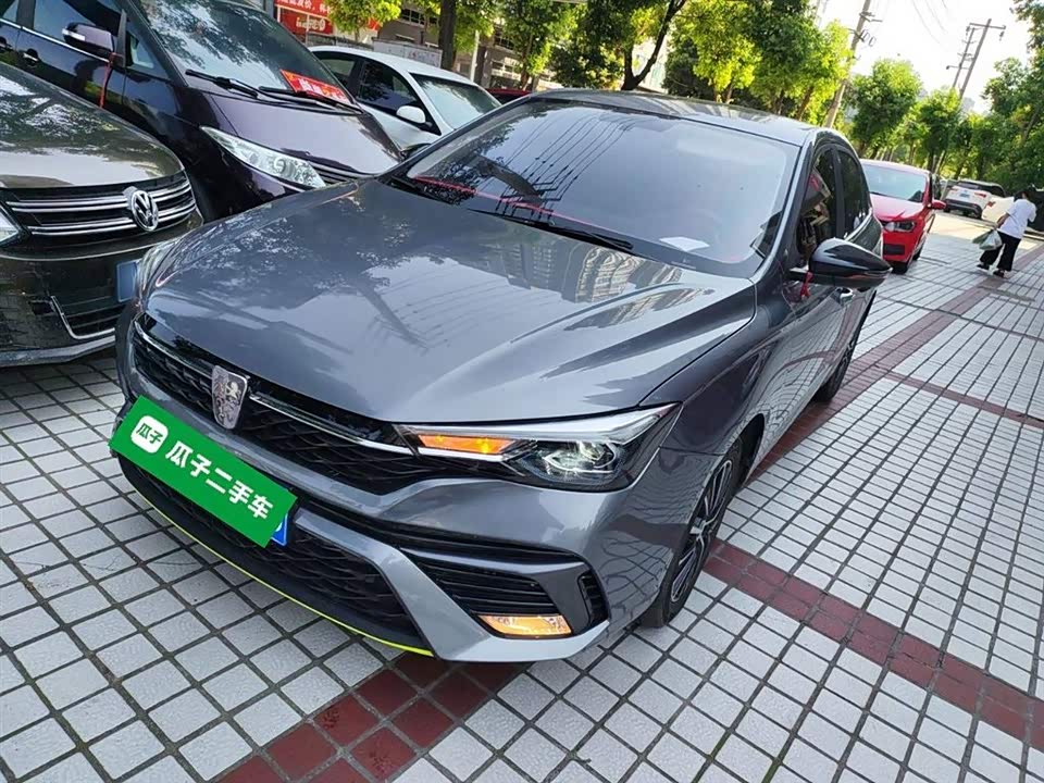 Roewe i5 Roewe i5