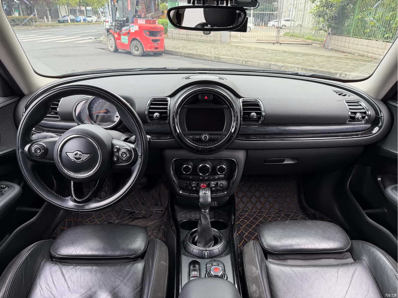 Mini Clubman, 2016 11