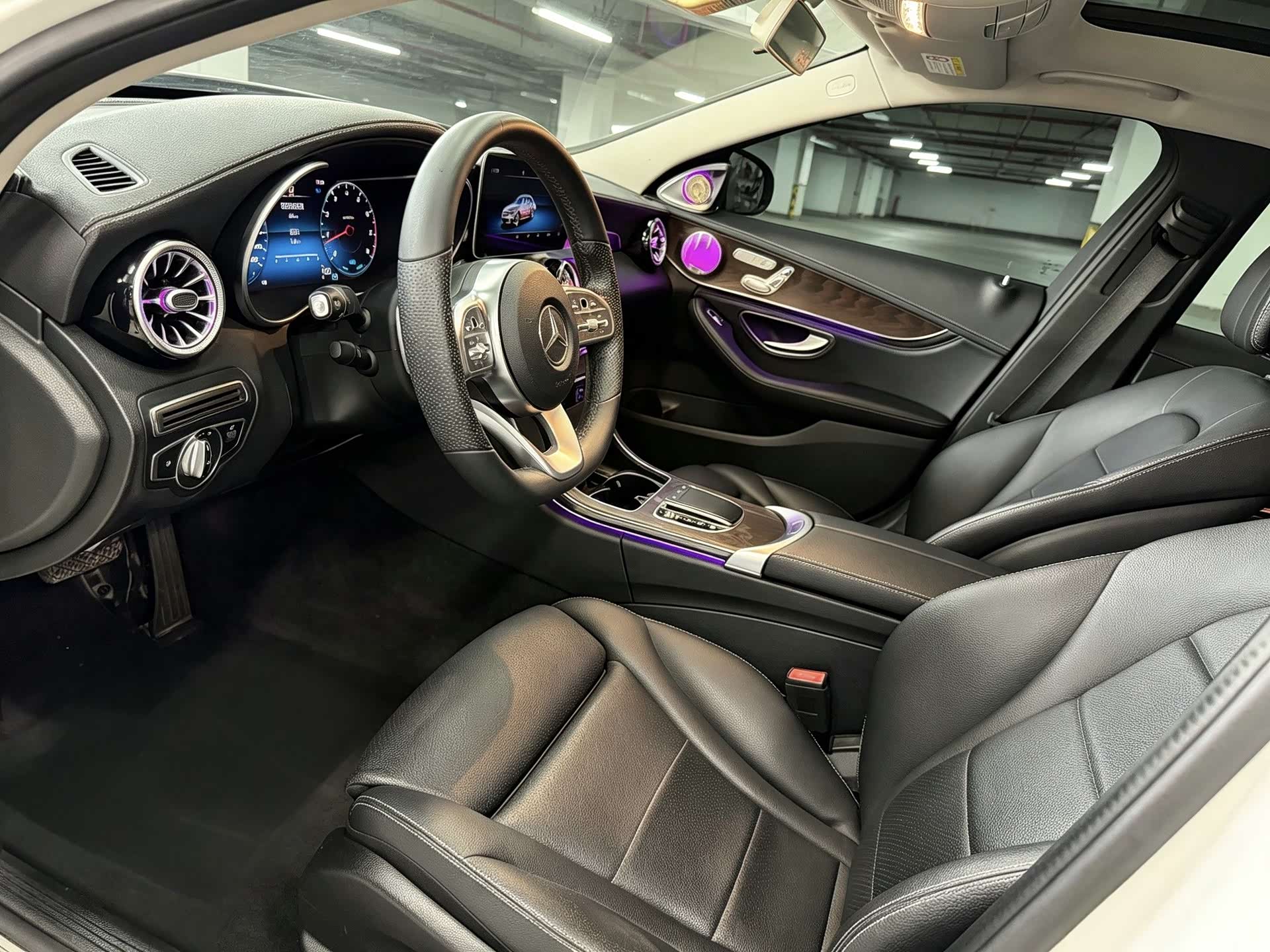 Mercedes-Benz C-Class, 2020 4