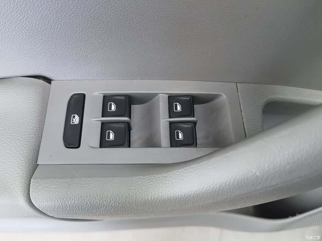 Skoda Octavia, 2014 9