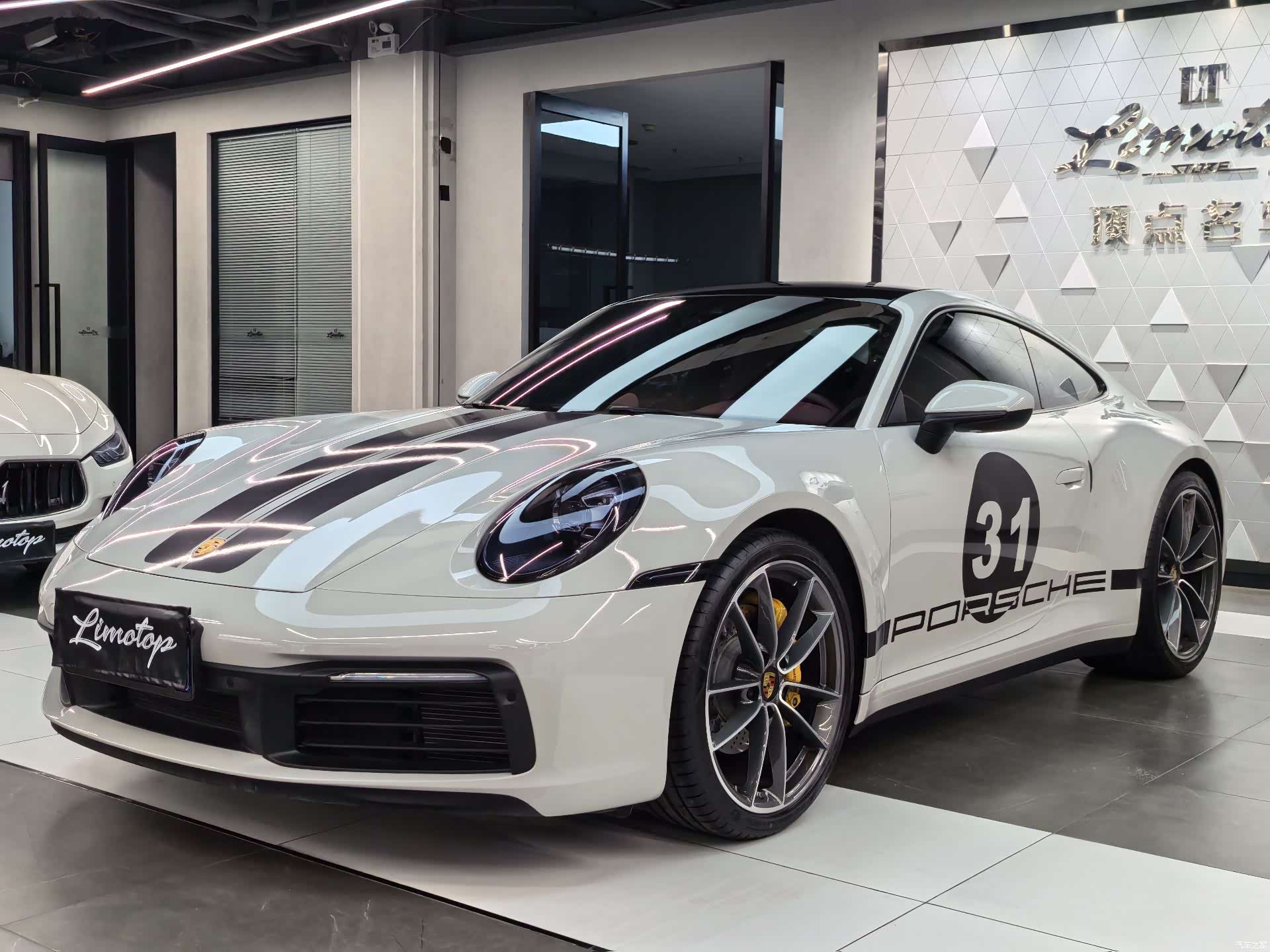Porsche 911, 2023 3