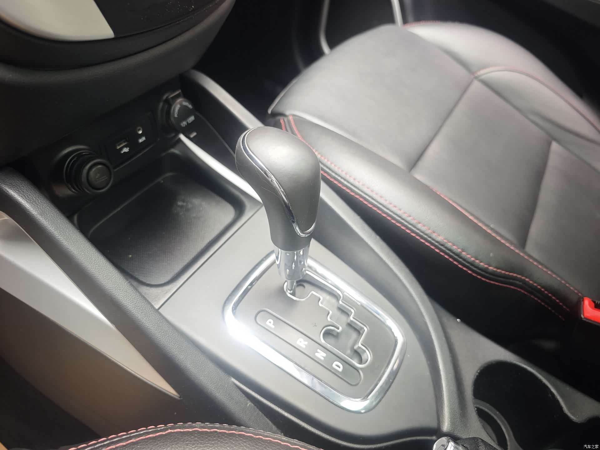 Changan CS35, 2015 16