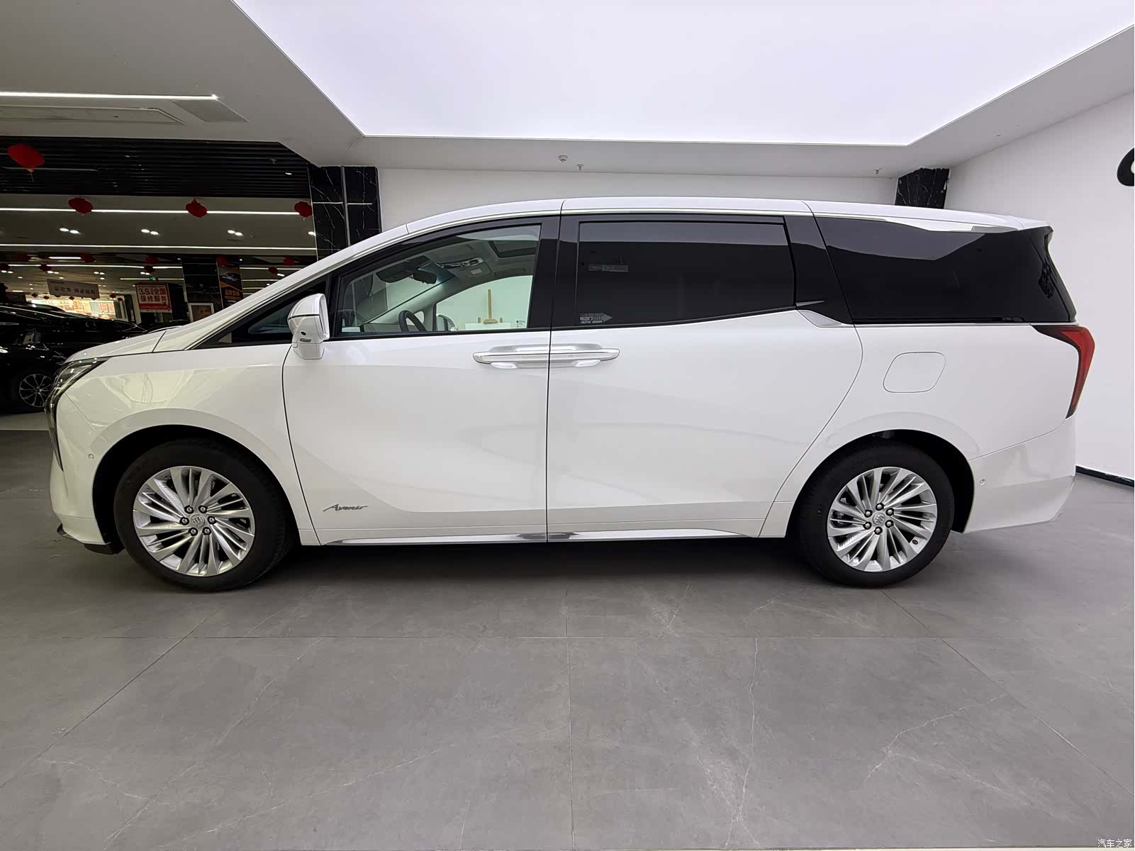 Buick Century, 2025 все фото