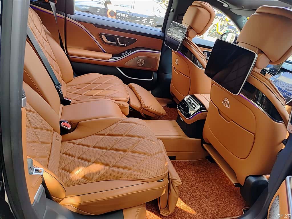 Maybach S-Class, 2023 11