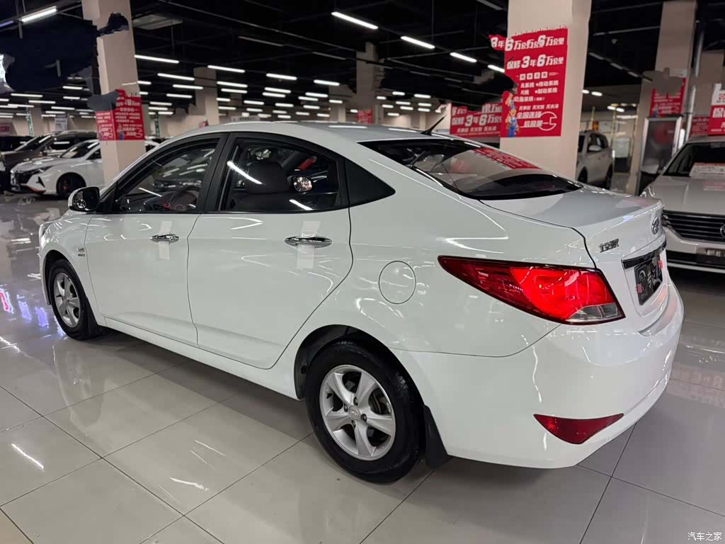 Hyundai GLX, 2015 7