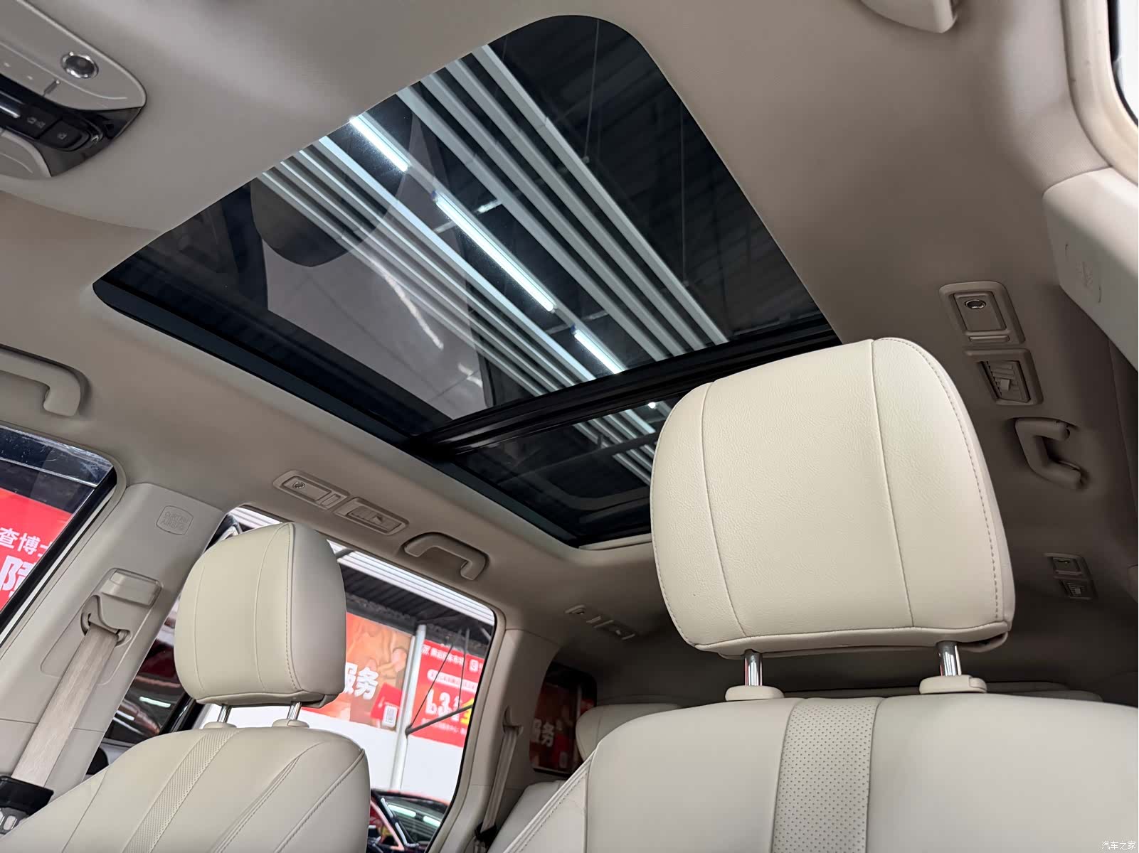 Trumpchi GS8, 2017 24