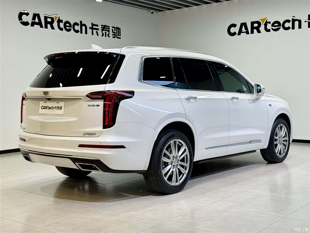 Cadillac XT6, 2022 4