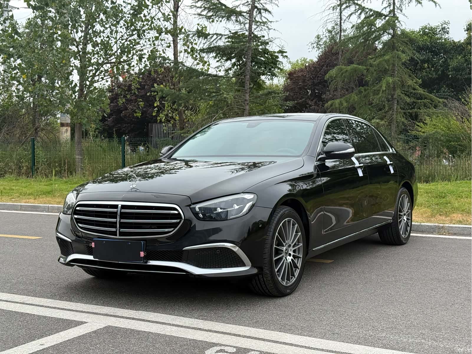 Mercedes-Benz E-Class, 2021 1