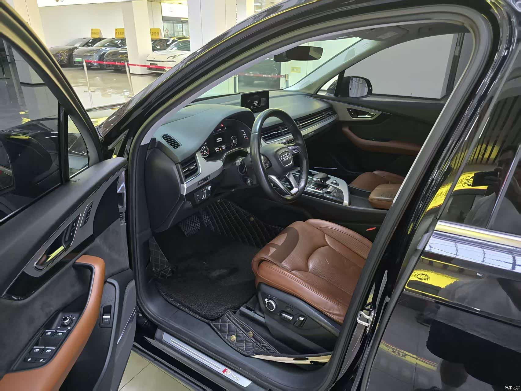 Audi Q7, 2018 4