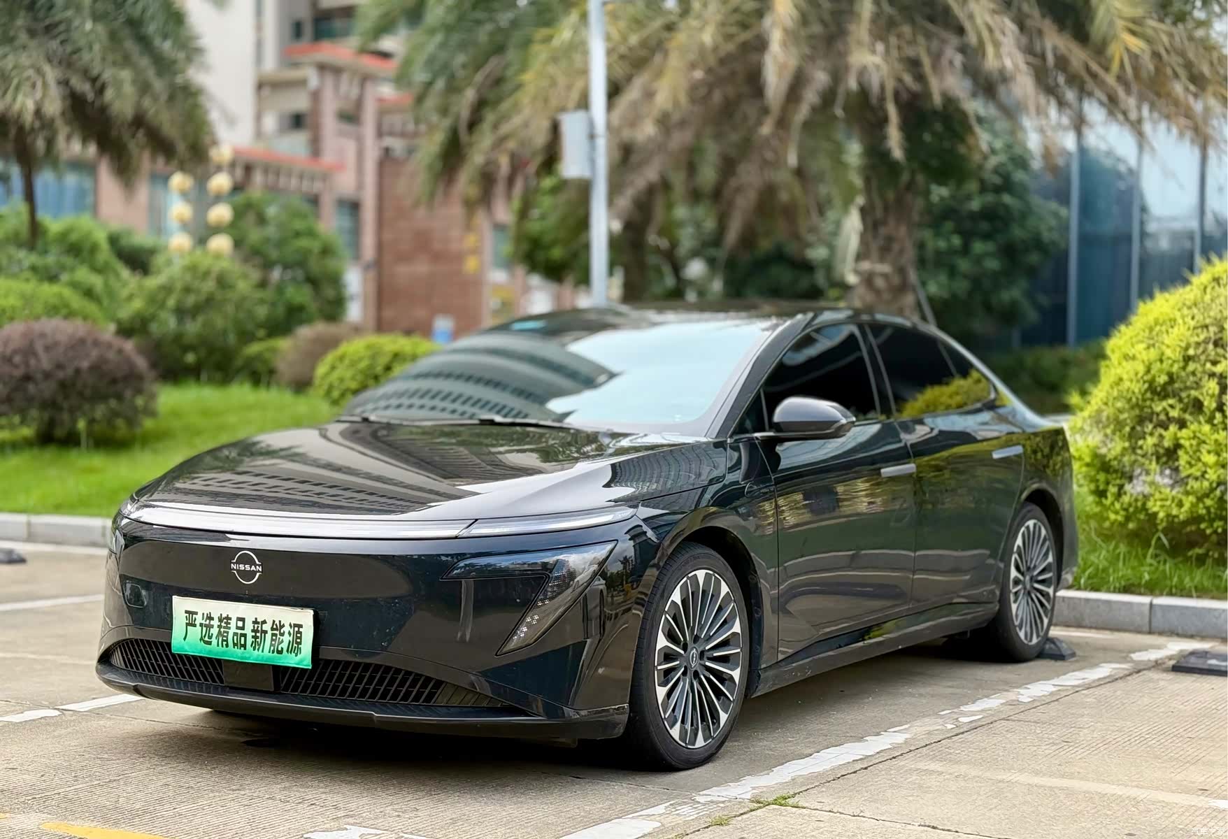 Nissan N7
