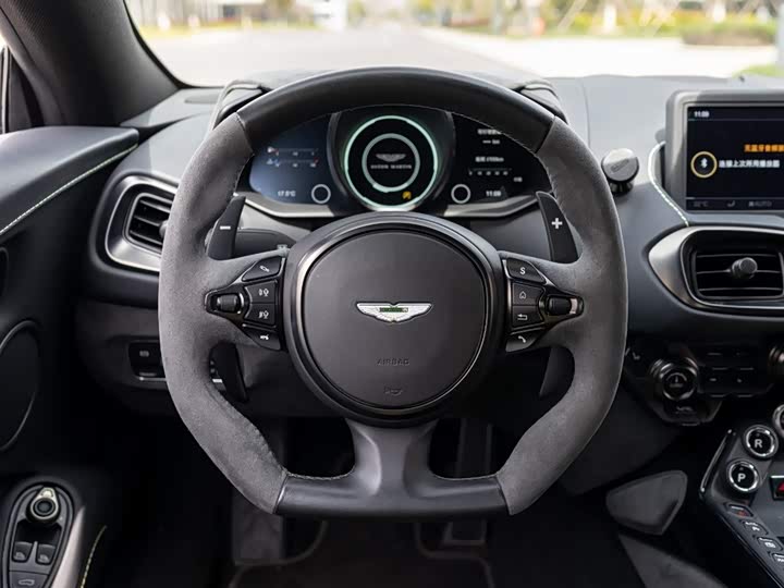 Aston Martin V8 Vantage 2022 4.0T V8 F1 Edition Coupe
