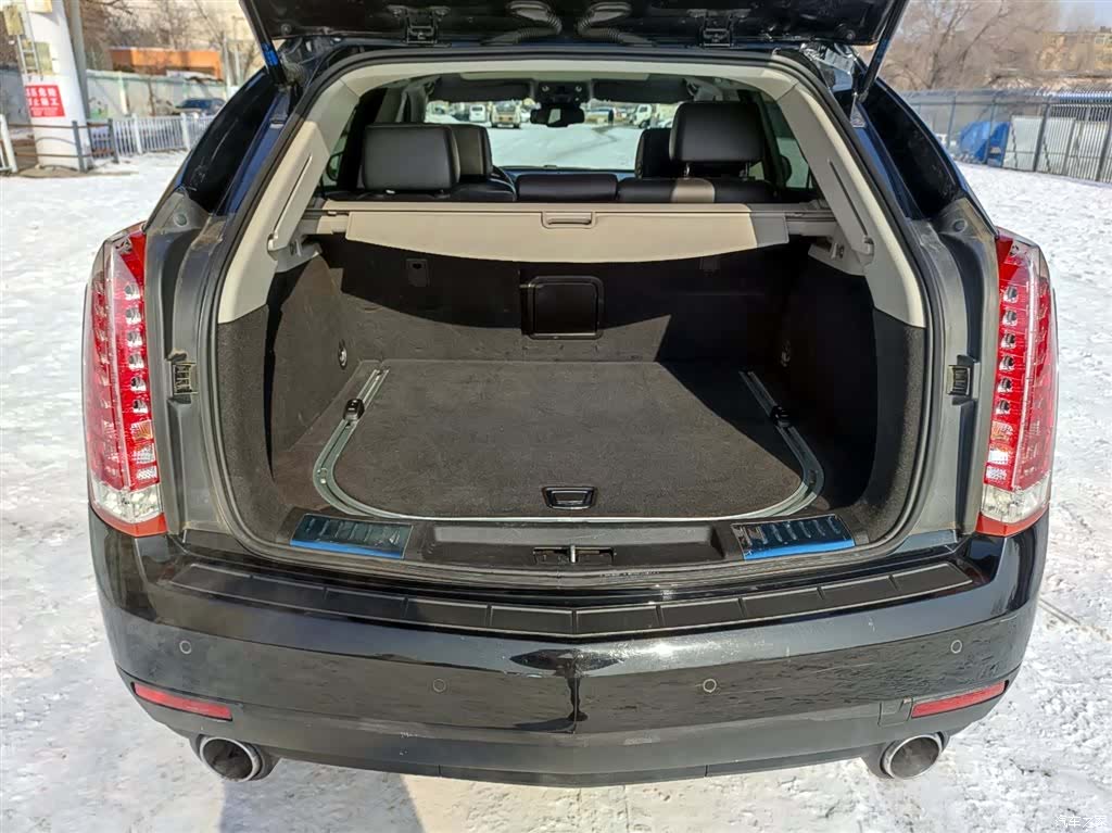 Cadillac SRX, 2012 19