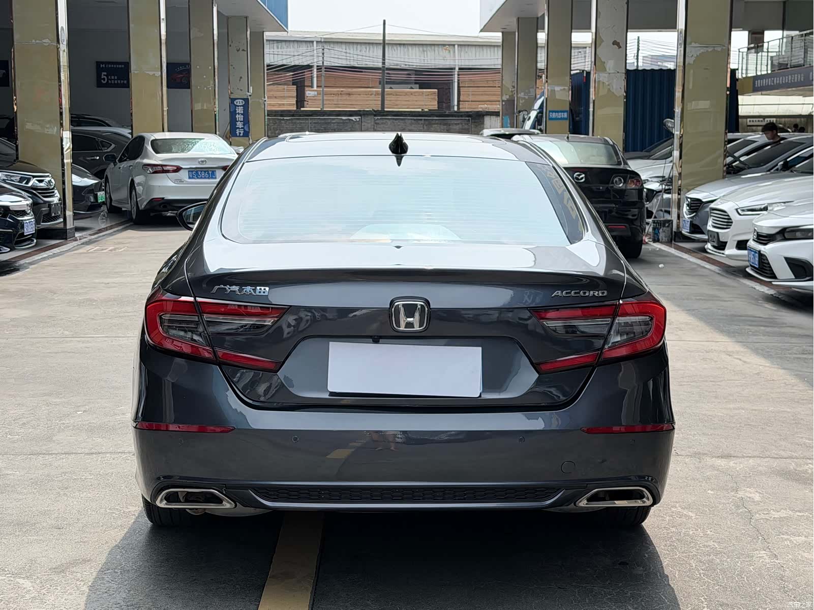 Honda Accord, 2022 12