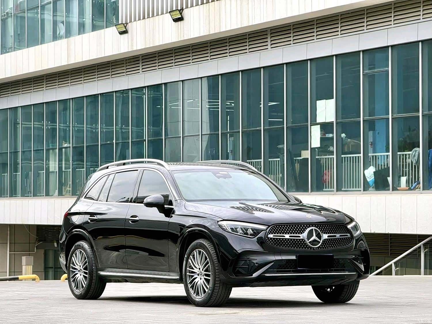 Mercedes-Benz GLC, 2024 3