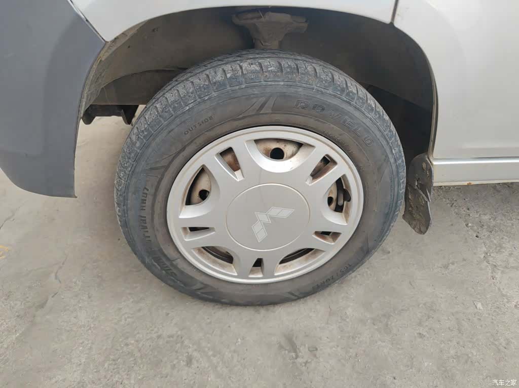 Wuling LSI, 2017 25