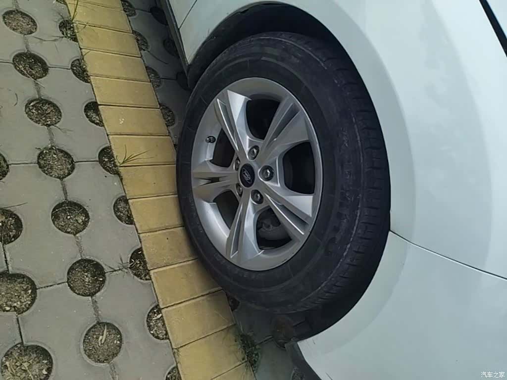 Ford Focus, 2016 14