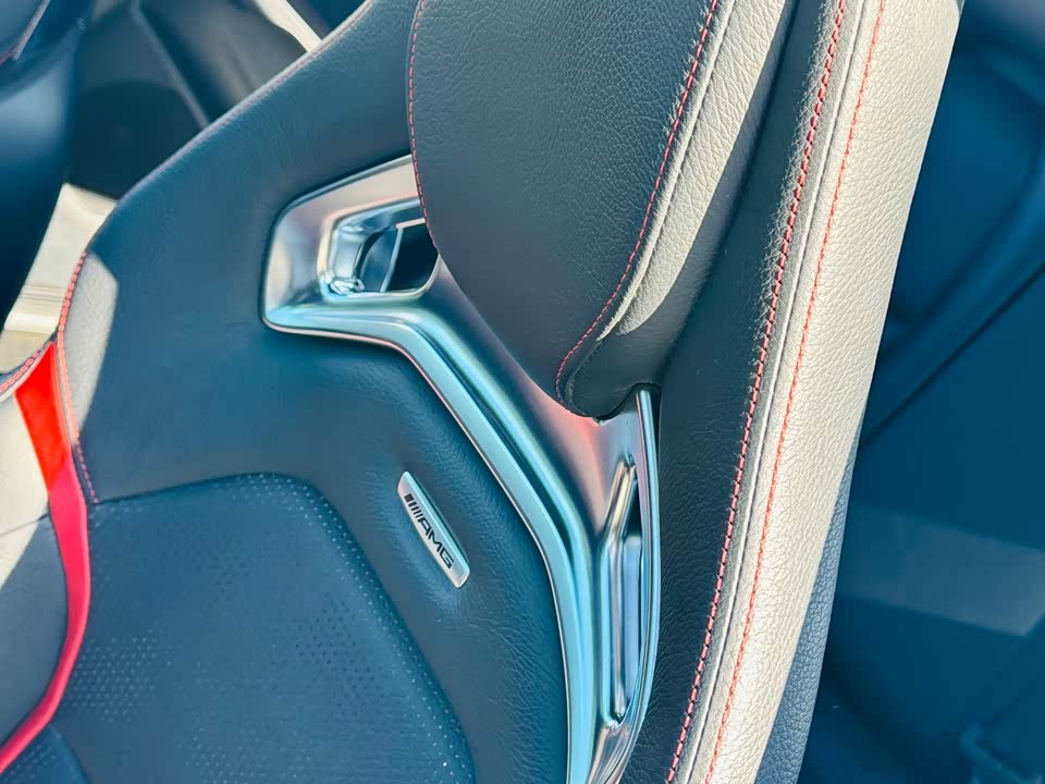 Mercedes-Benz CLA AMG