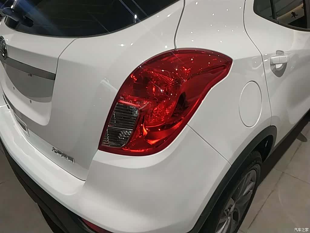 Buick Encore, 2017 8