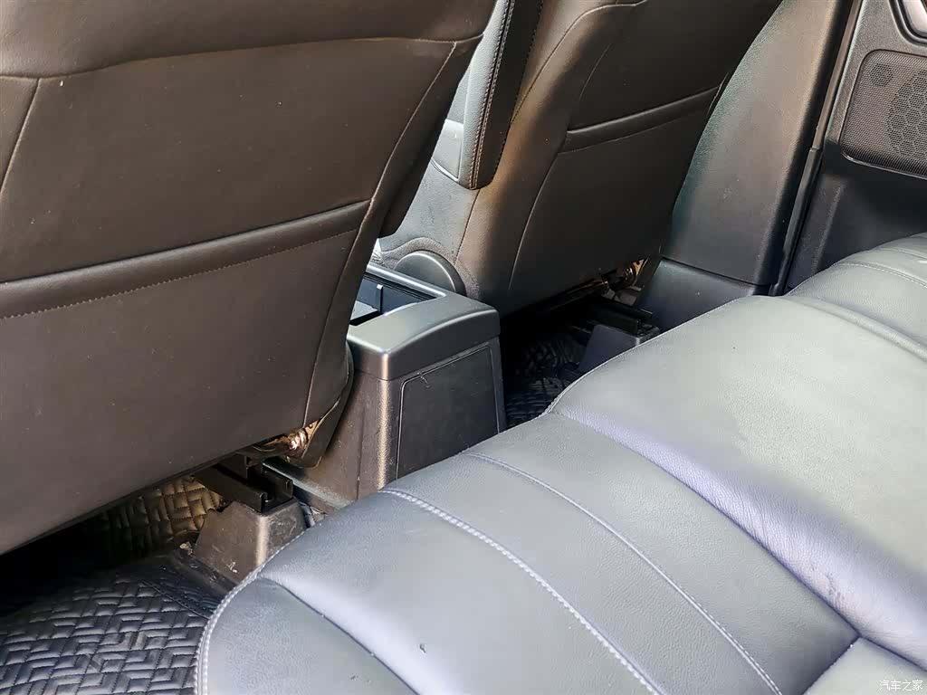 Land Rover SD4, 2014 9