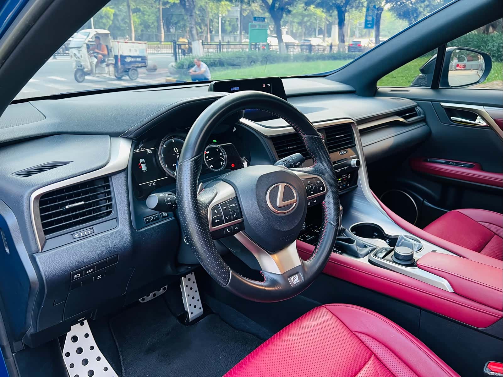 Lexus RX, 2019 10